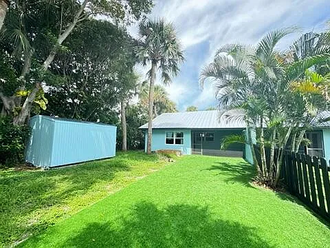 2132 Pelican Ter — Photo 4