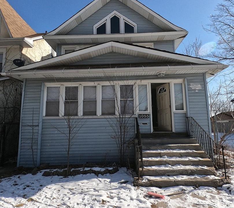 1st image of 1055 N Lorel Ave