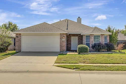 9905 Tyler Dr Photo 1