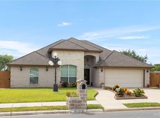 1014 Emerald Dr, Weslaco, TX 78599