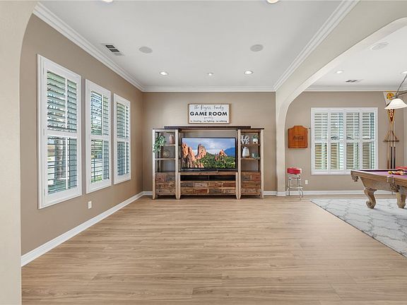 3rd image of 33725 Pebble Brook Cir