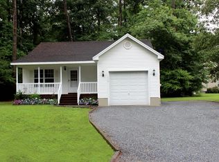 1518 Brigantine Blvd, Greenbackville, VA 23356