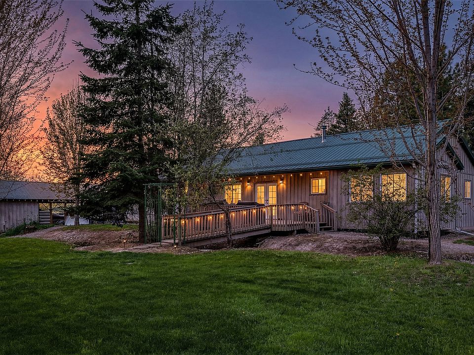 1st image of 33865 Canyon Mill Rd