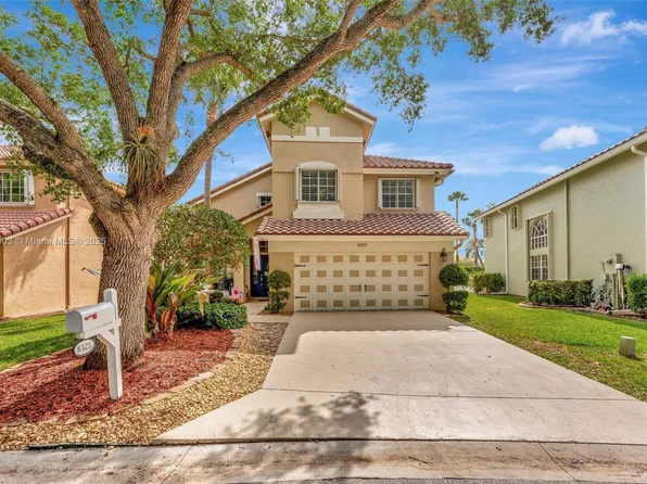 8325 NW 57th Dr, Coral Springs, FL 33067