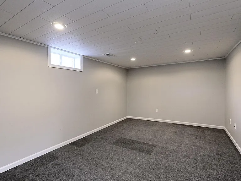 5540 Oldham St — Photo 15