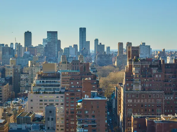 188 East 70th Street image 1 of 9