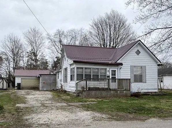 706 S Jones St, Robinson, IL 62454