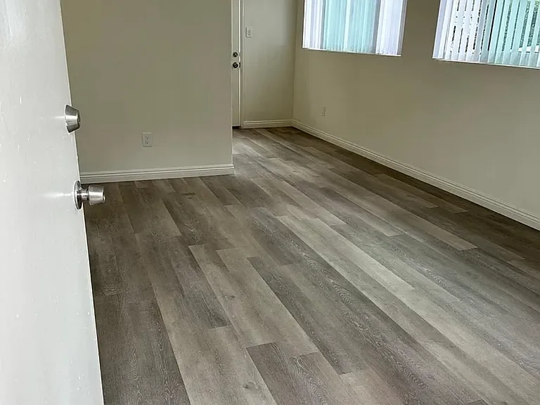 Penn Apartments — Photo 7