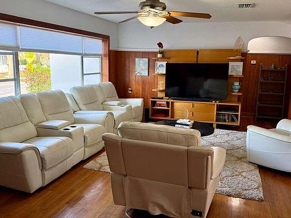 3rd image of 147 E 28th Street E