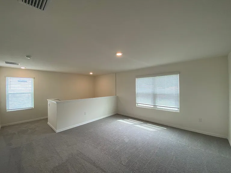 2113 NW 247th Dr — Photo 27