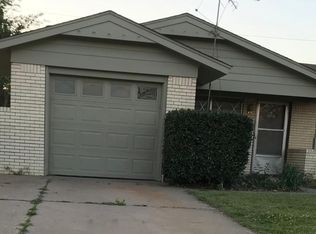 103 Eberle Dr, Moore, OK 73160