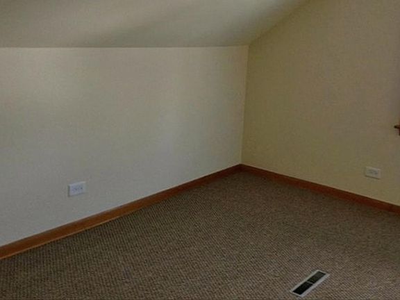 4th image of 3846 217th St