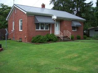 104 S Main St, Patoka, IN 47666