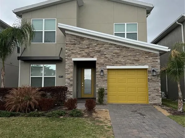 8973 Play Through Dr, Davenport, FL 33896