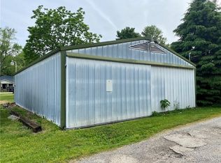 1006 Moultrie Ave, Mattoon, IL 61938