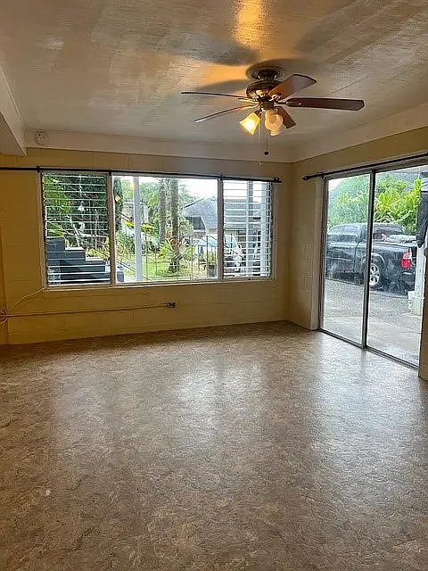 3 bed, 850 sqft, $2,650 — Photo 4