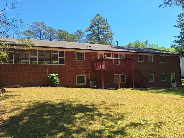 4609 Hopewell Rd — Photo 24