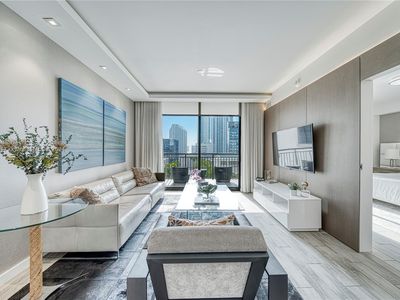 999 SW 1st Ave APT 1411, Miami, FL, 33130