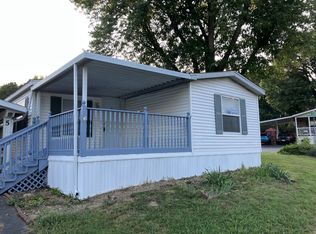 5 Crest Pointe Dr #Cres5, Belleville, IL 62221
