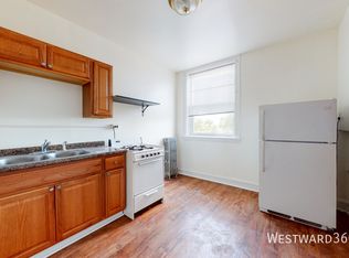 3012 W Warren Blvd APT 3R, Chicago, IL 60612