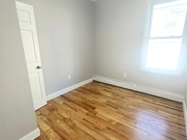 151 Armstrong Avenue image 5 of 10