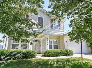 1229 Sunset Dr, Englewood, OH 45322