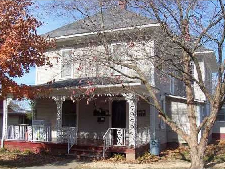 2nd image of 401 E Twin Springs St #7