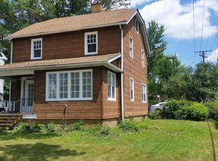 3227 E 137th St, Cleveland, OH