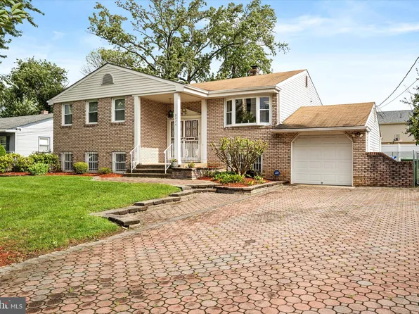 3024 Chapel Ave W, Cherry Hill, NJ 08002