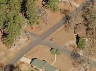 307 Wildwood Dr, Florence, SC 29506