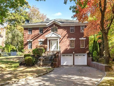 210 Aldershot Lane, Manhasset, NY, 11030