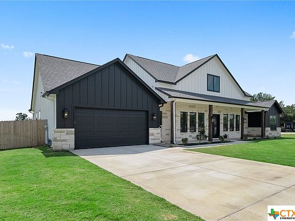 5th image of 101 Chelsea Cir