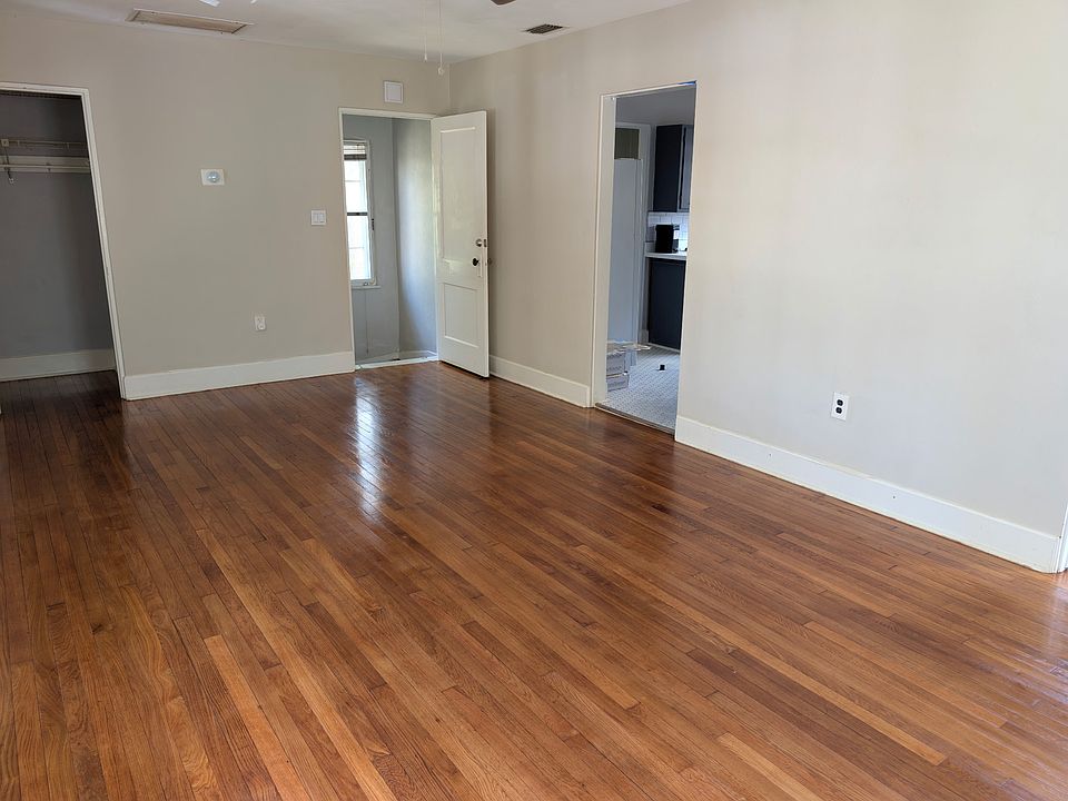 1st image of 547 Margaret Ct