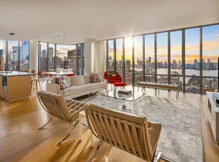 565 Broome Street S26A image 1 of 12