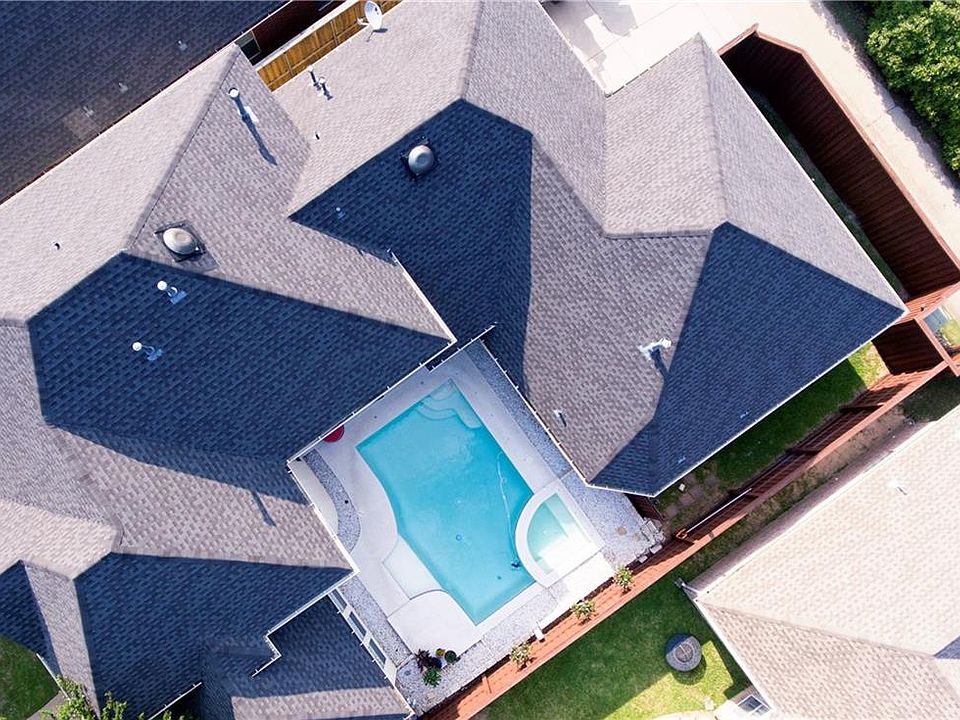 1st image of 3927 Belton Dr