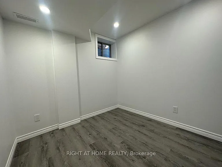 295 Gillespie Dr — Photo 10