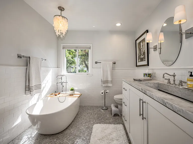 2152 Grand Oaks Ave — Photo 43