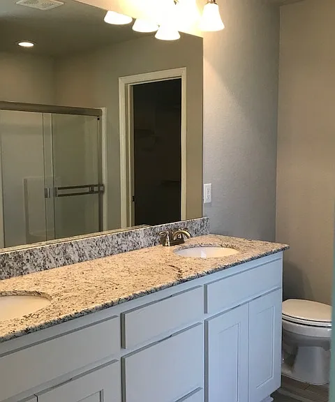2211 Hunter Dr — Photo 9