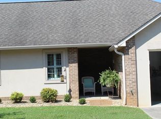 462 Lochmere Dr, Morristown, TN 37814