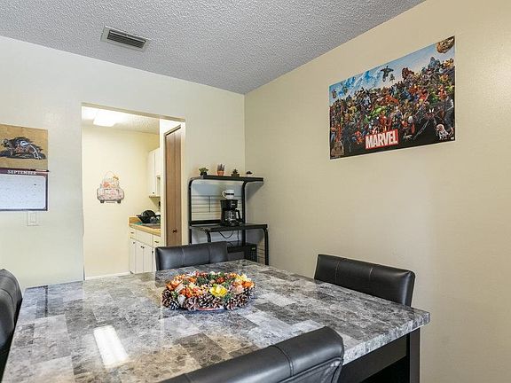 5th image of 8621 Buttercup St