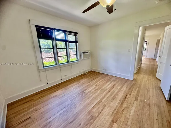 3712 Anderson Rd APT 4, Coral Gables, FL 33134