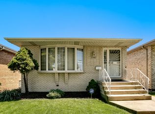 5441 S Neva Ave, Chicago, IL 60638