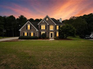110 Hidden Lake Dr, Fayetteville, GA 30215