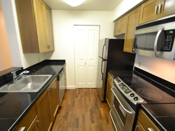 12303 Harbour Pointe Blvd Unit Cc 302, Mukilteo, WA 98275