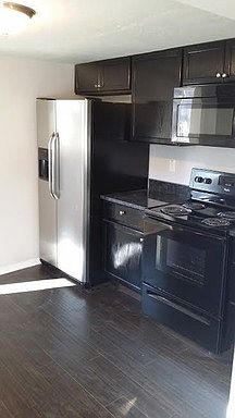 2nd image of 1003 E 400 S