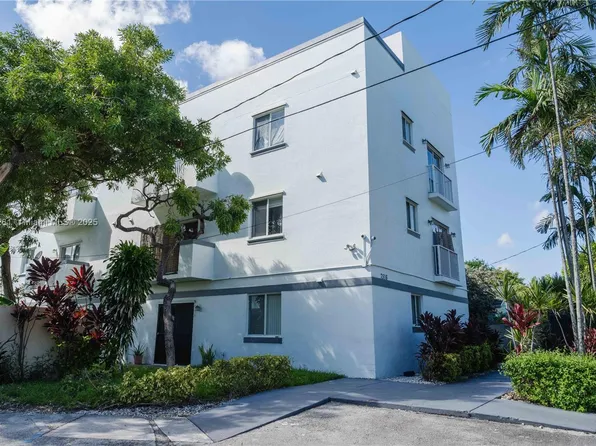 7516 NE 1st Ave APT 102, Miami, FL 33138