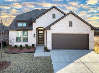 1225 Stagecoach Trl, Justin, TX 76247