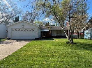 326 Bowman Dr, Kent, OH 44240