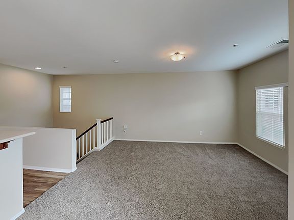 4th image of 36321 Antoinette Ln