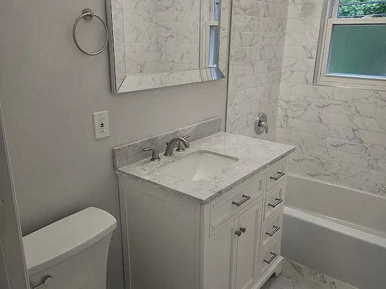 Jefferson Apartments — Photo 19